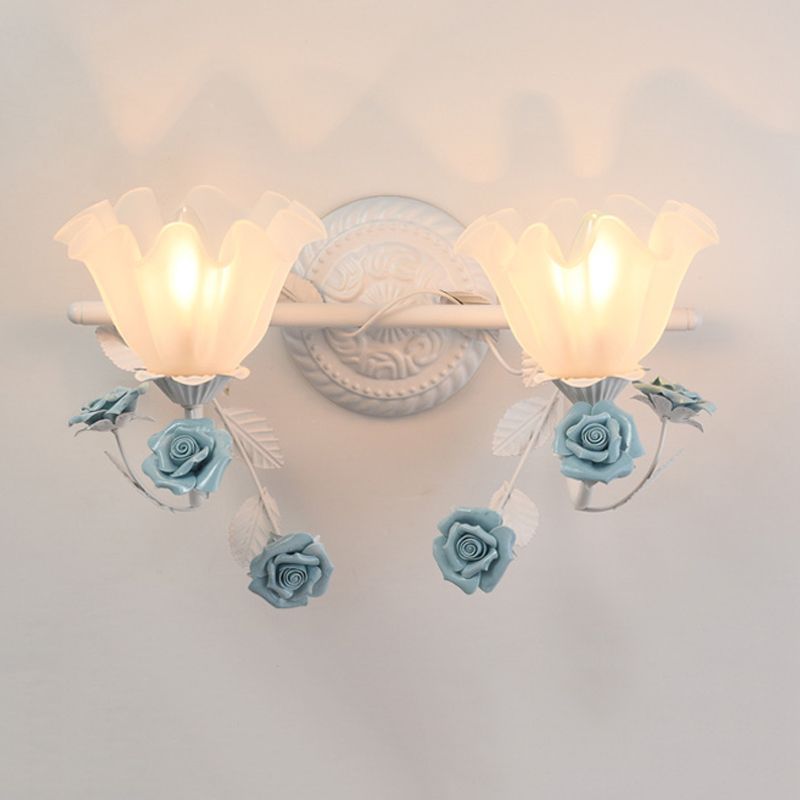 Félicie flower-shaped wall lamp with blue rose details