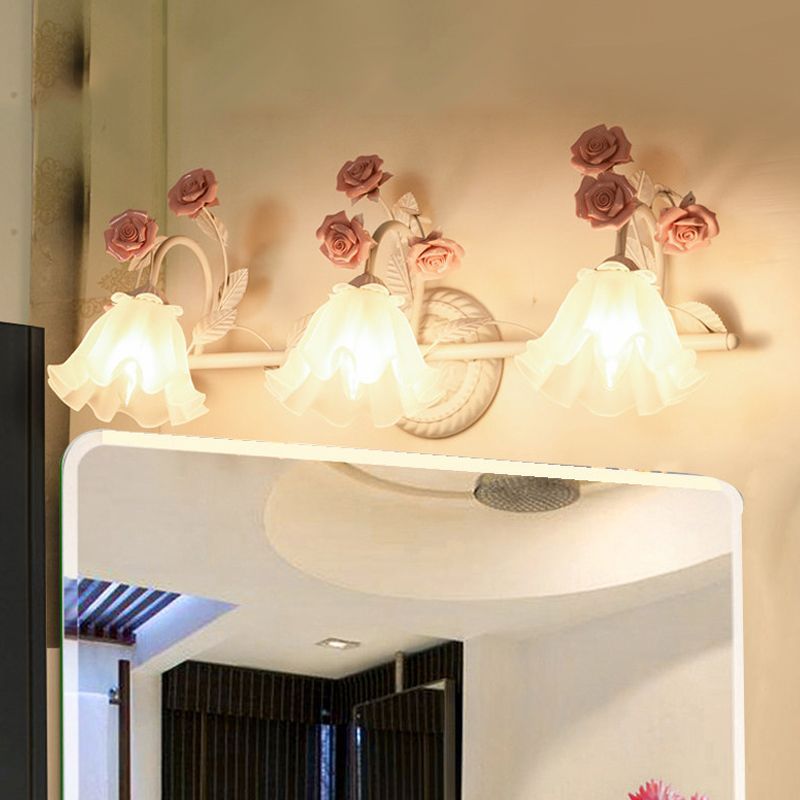 Félicie Flower Metal Wall Lamp - Pink Roses