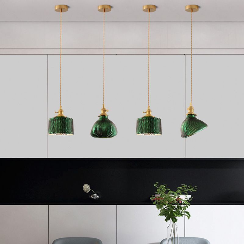 Hailie Retro LED pendant lights in green glass, dining room lighting
