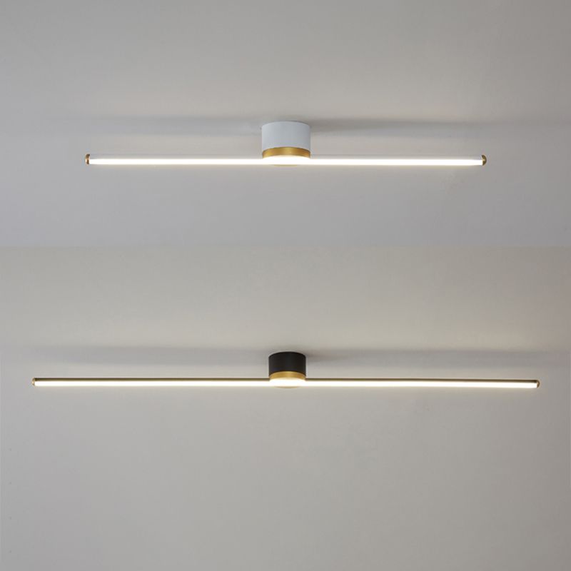 Edge linear ceiling light, flush mount design by Las Sola