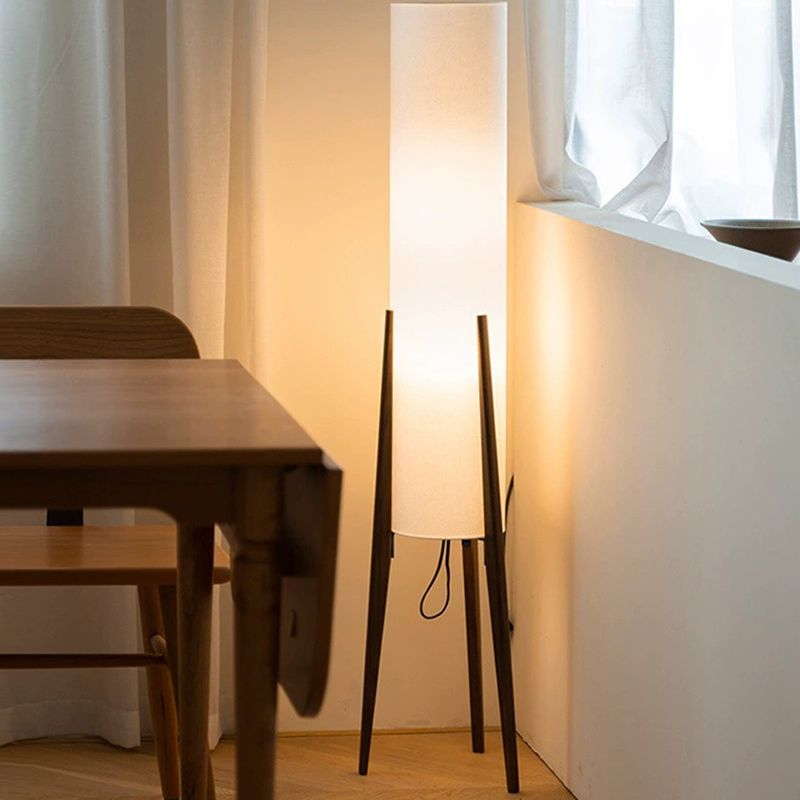 Ozawa Wood and Glass Floor Lamp in a Dining Room
