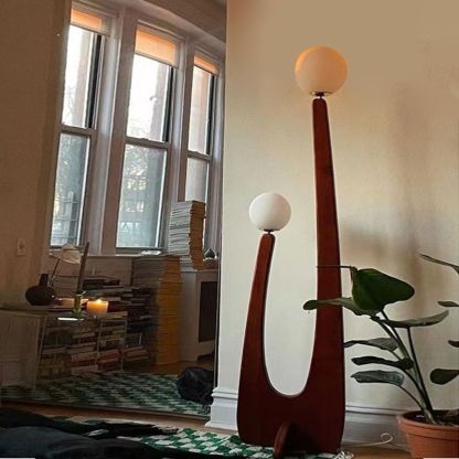 Las Sola Avi vintage wood floor lamp in living room