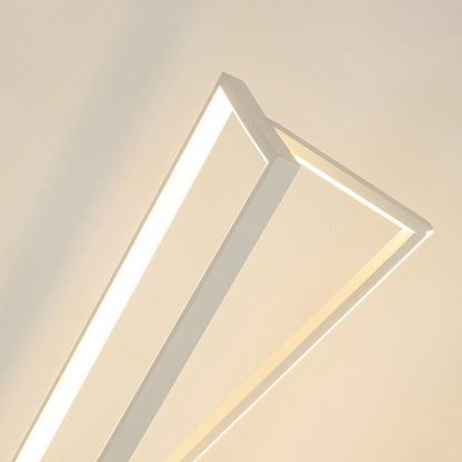 Modern Edge floor lamp, triangle design by Las Sola