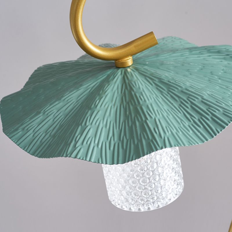 Carins Retro Lotus Floor Lamp, Green Lampshade Detail