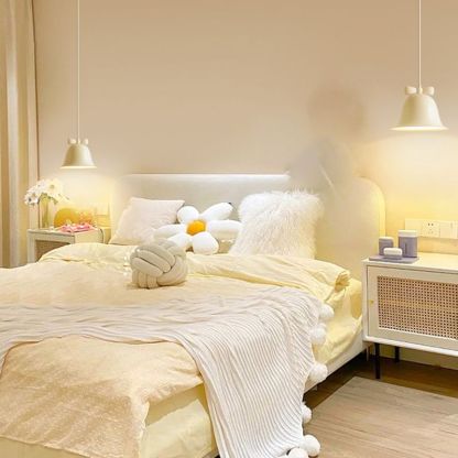 Bedroom with Carins pendant lights, bell-shaped, bow detail