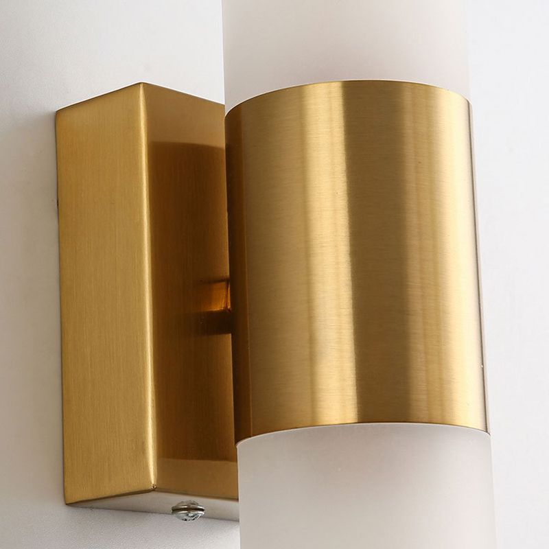 Leigh Modern Wall Lamp, gold metal and frosted glass detail