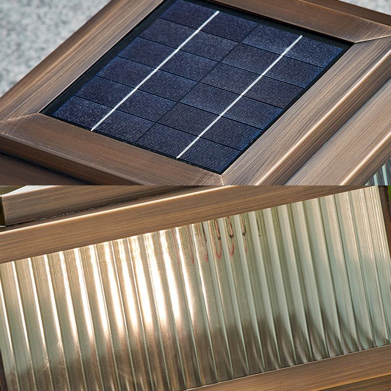 Riley outdoor pillar light solar panel and glass detail
