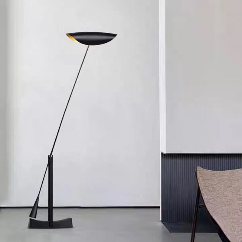 Carins Modern Floor Lamp in Black