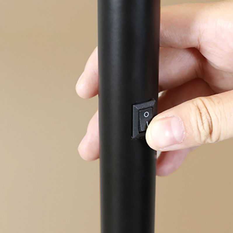 Edge Floor Lamp On/Off Switch Detail
