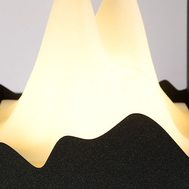 Modern mountain-shaped outdoor LED lamp by Las Sola