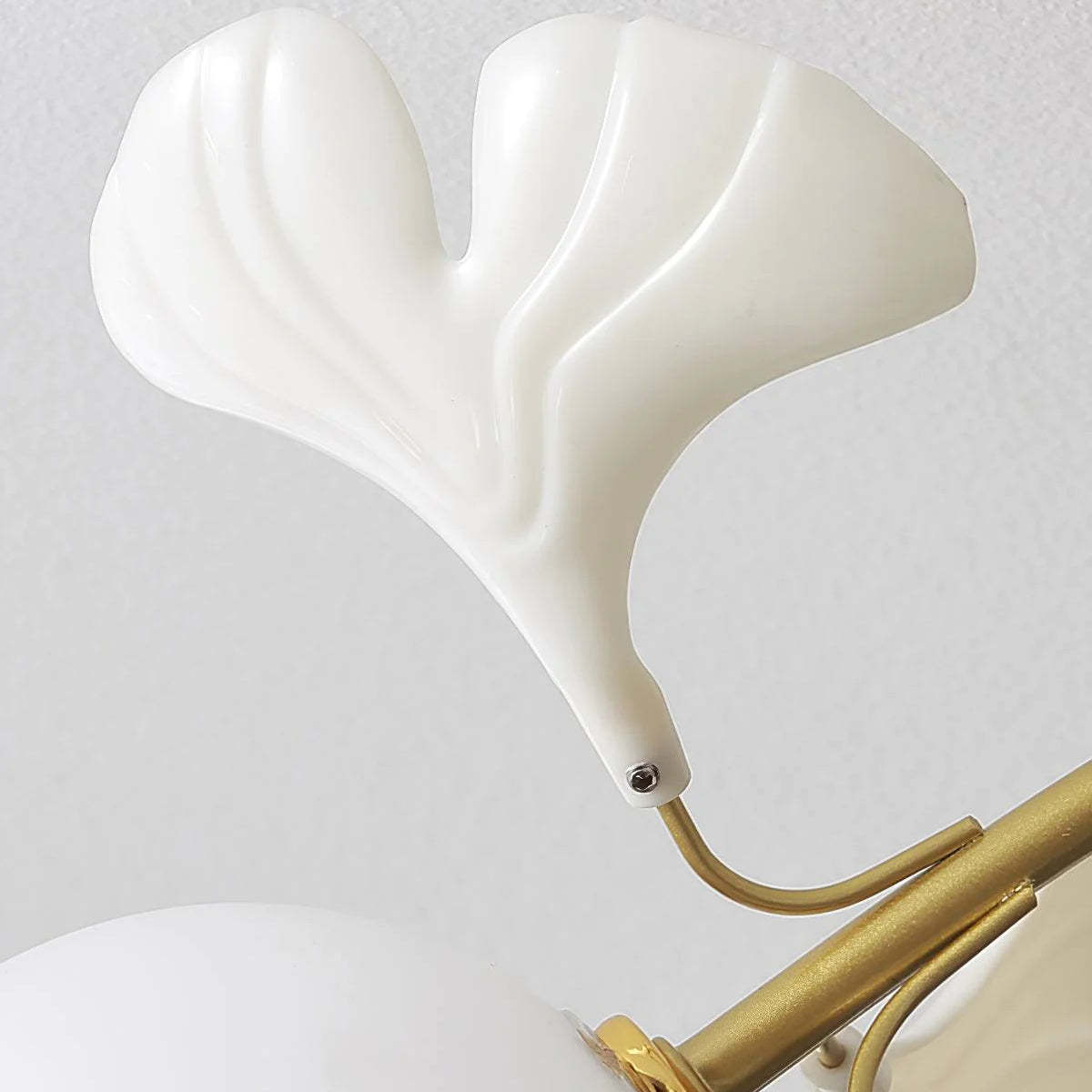 Olivia Nordic Ceiling Light - Ginkgo leaf detail