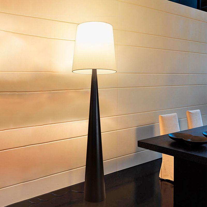 Eryn Floor Lamp: Contemporary Nordic style fabric shade lighting