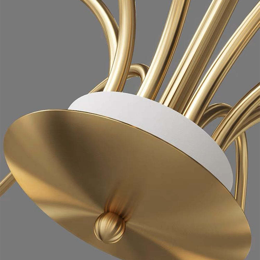Carins chandelier: gold metal and glass details.