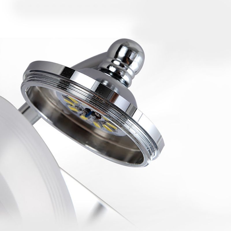 Leigh Modern Wall Lamp close up, LED bulb