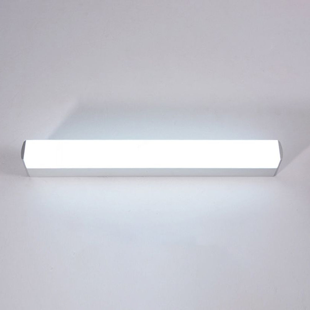 Leigh Modern Wall Lamp, Las Sola Lighting