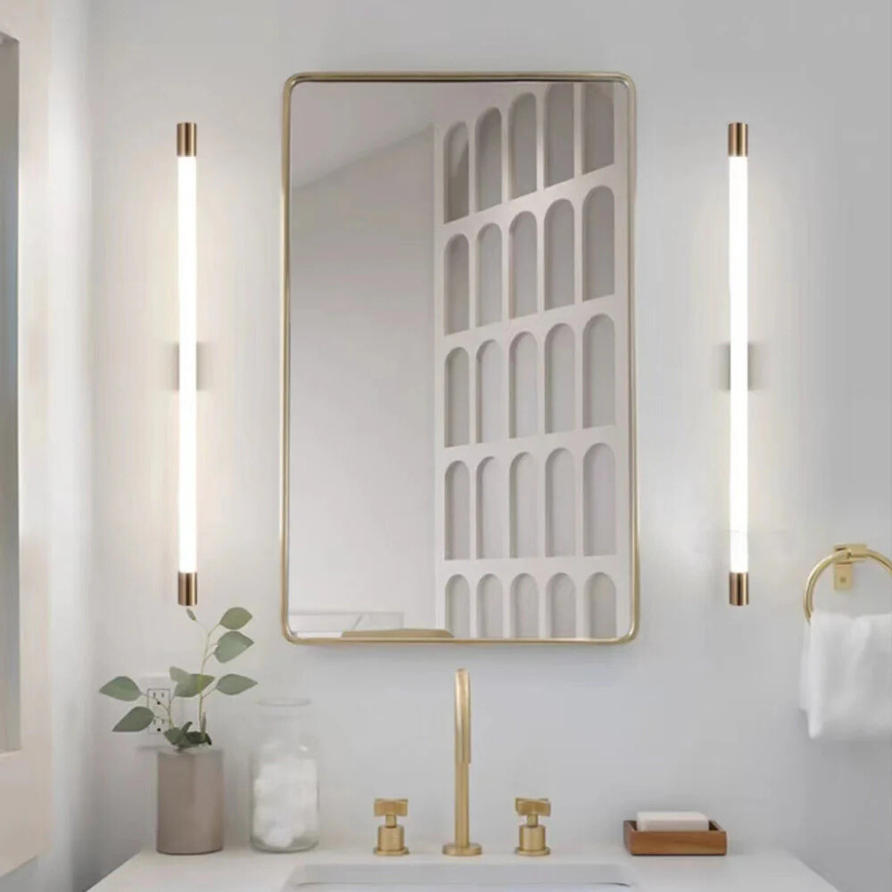 Modern Metal Acrylic Vanity Light - Edge Wall Lamp in bathroom