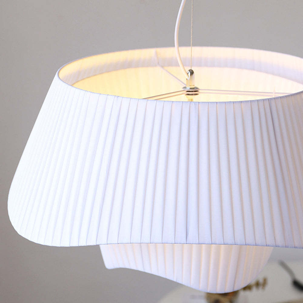 White pleated fabric Renée pendant light, close-up