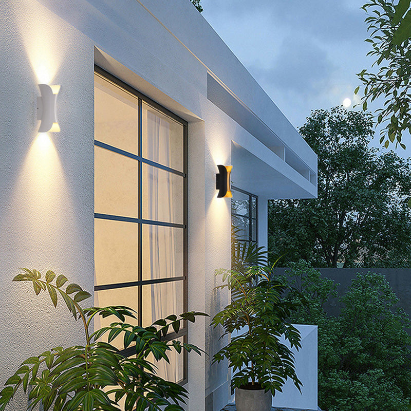 Orr LED Outdoor Wall Light on modern house, garden corridor