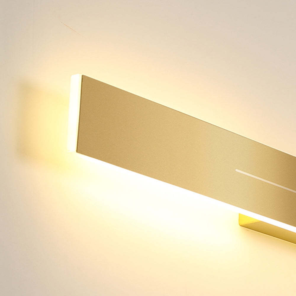 Modern gold LED wall lamp detail, Edge series