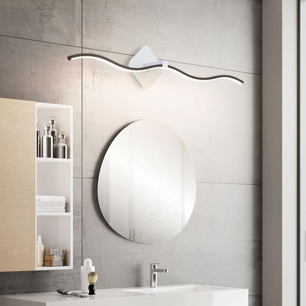 Louise Wave Wall Lamp in modern bathroom, Las Sola
