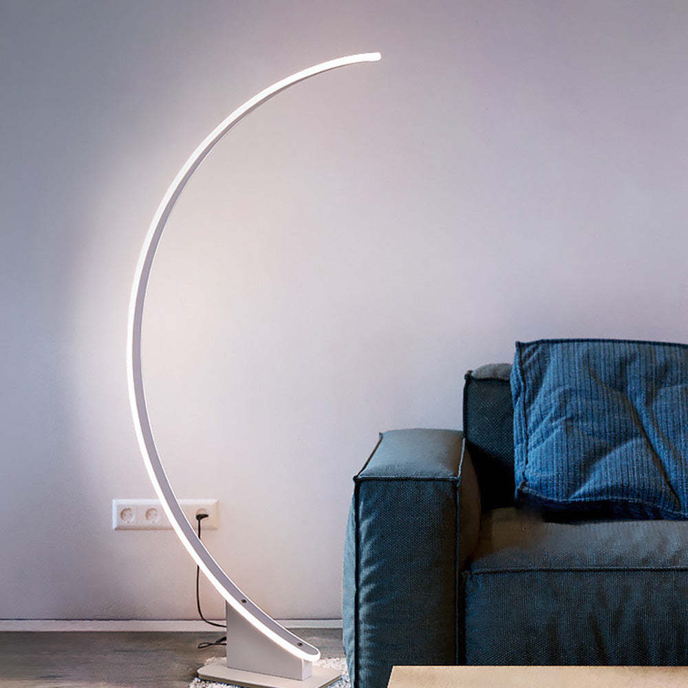 Las Sola Edge arched floor lamp. Modern lighting solution.