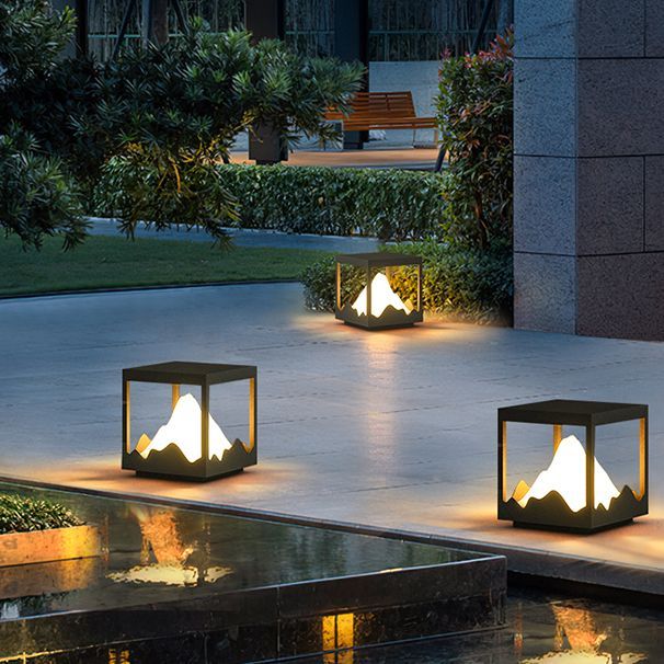 Modern metal mountain outdoor lamp by Las Sola.