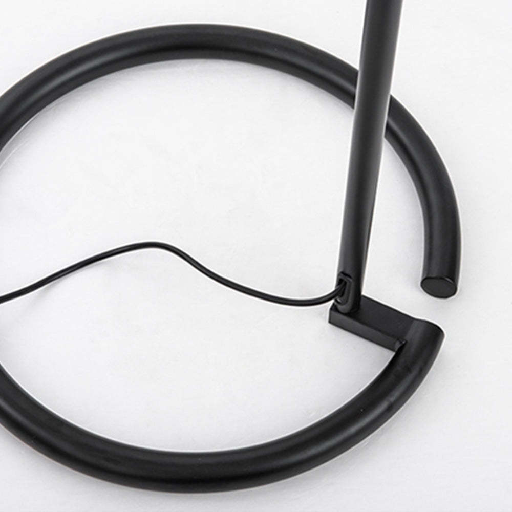 Valentina Floor Lamp - Base Detail