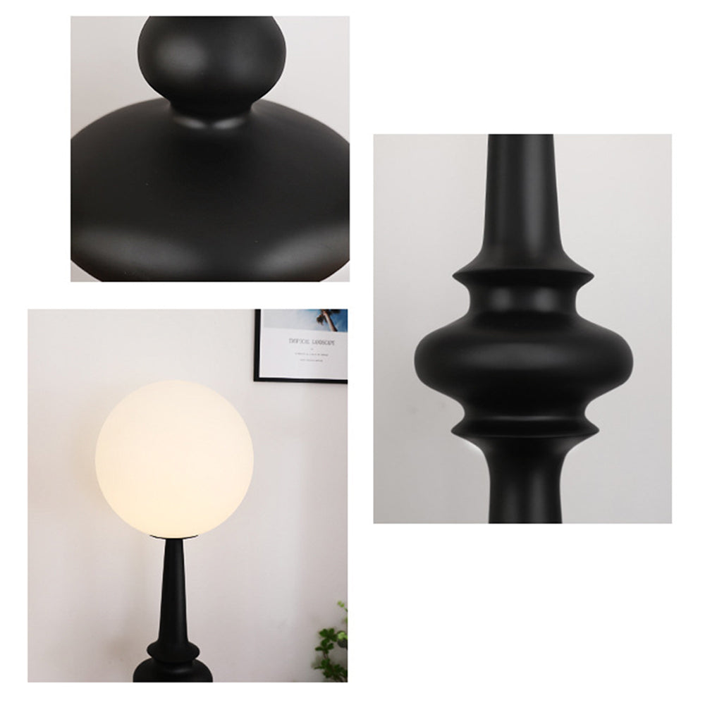 Salgado Retro Floor Lamp - Detail of the pole and lampshade