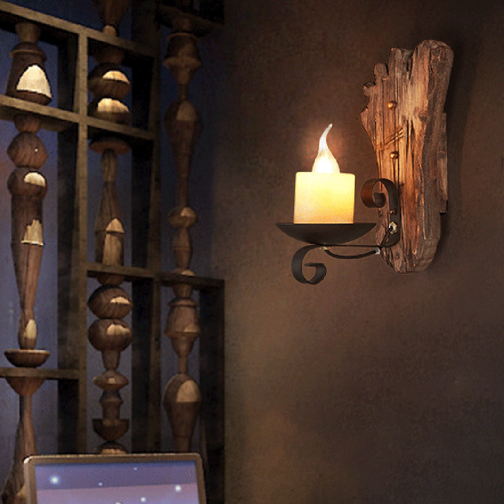 Austin Wall Lamp, foot-shaped wood & metal sconce