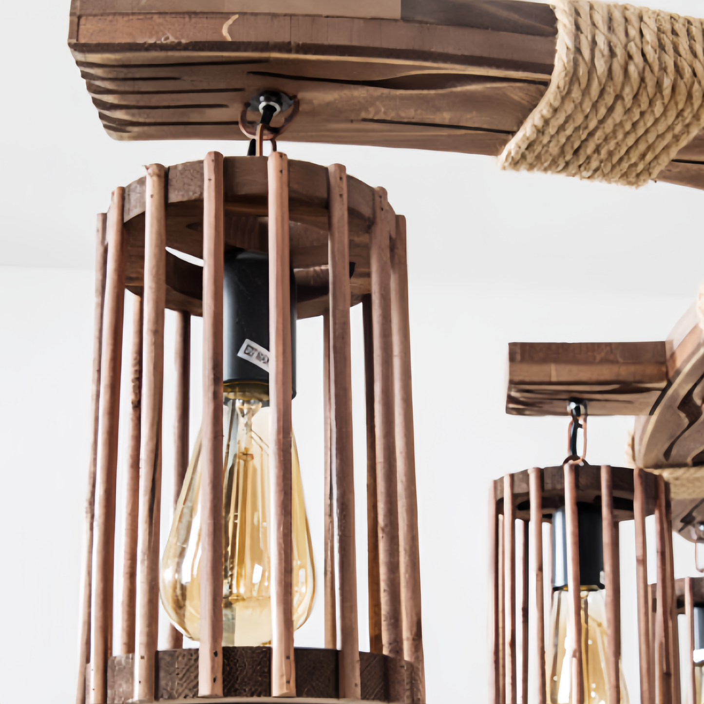Wood Chandelier - Retro LED Restaurant Lighting