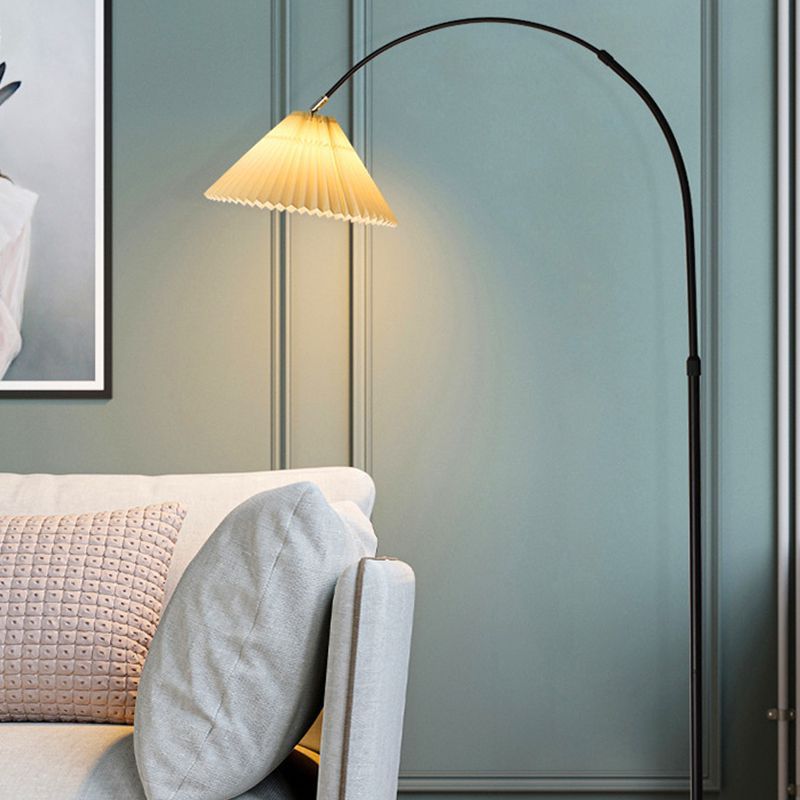 Eryn floor lamp over sofa, Nordic modern design