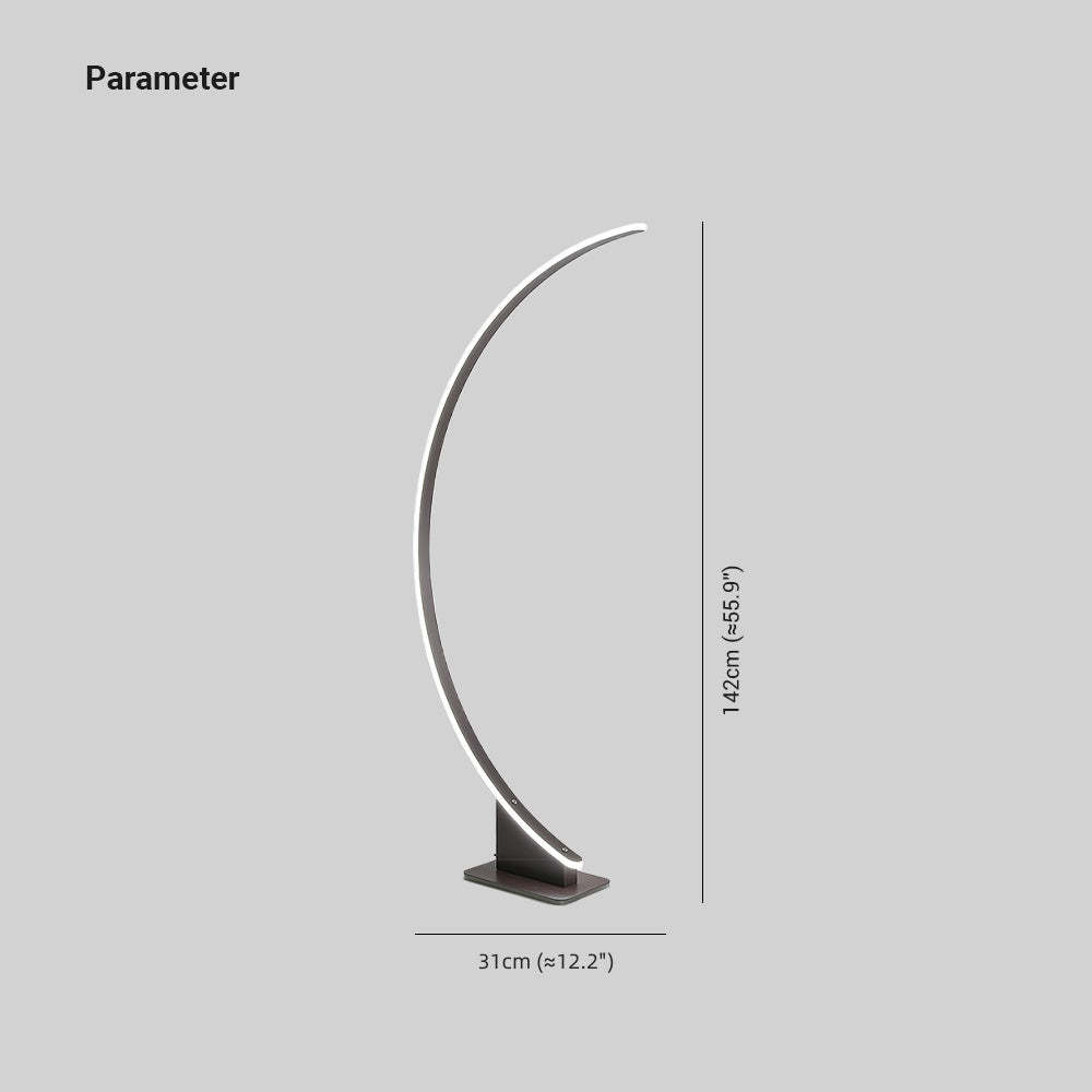 Edge minimalist floor lamp dimensions: 142cm tall, 31cm wide.
