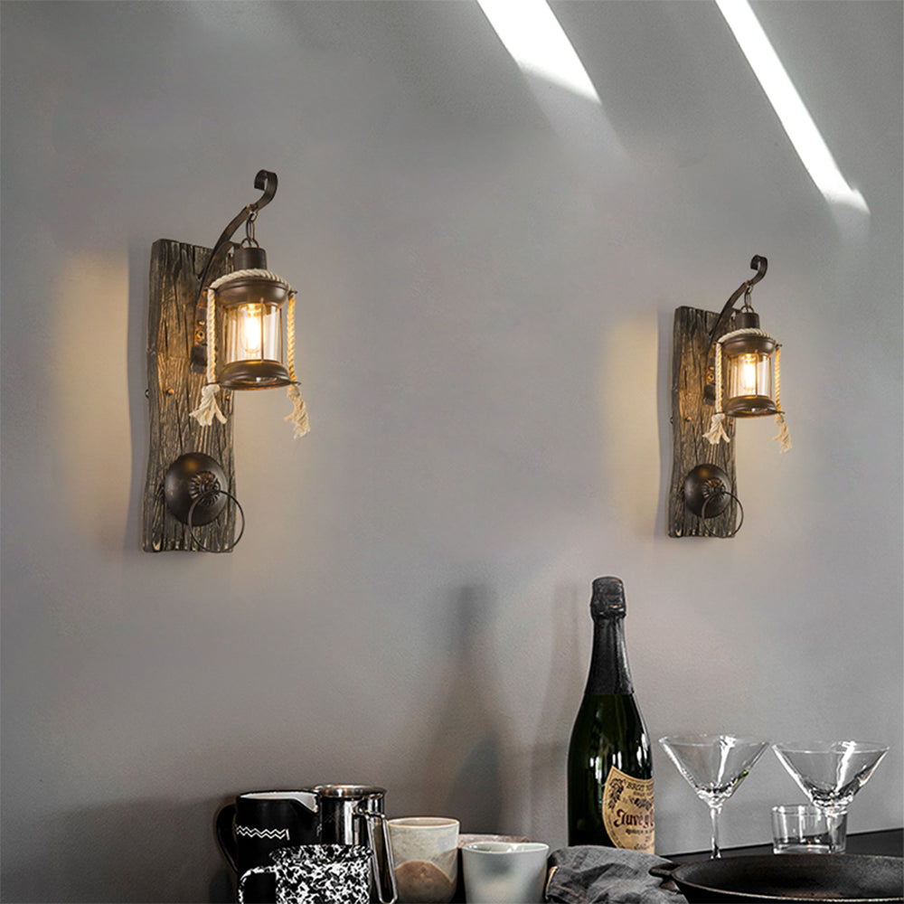 Alessio retro wall lamp with wooden base
