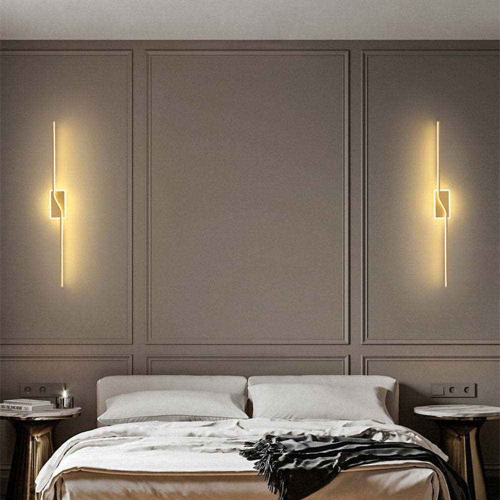 Leigh Metal Wall Lamp over bed, Las Sola lighting