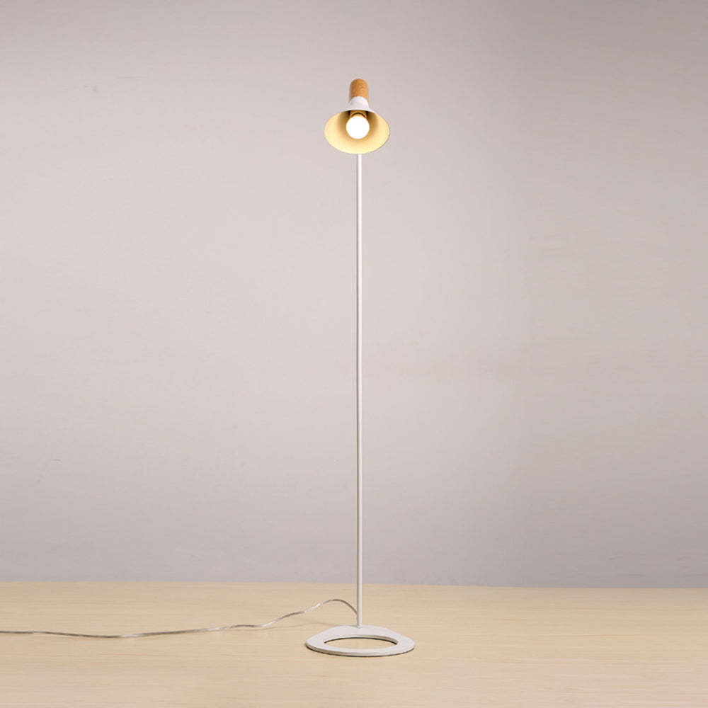 Minimalist Carins floor lamp with wood accent and warm light