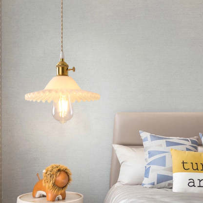 Art Deco pendant light in bedroom, Las Sola lighting