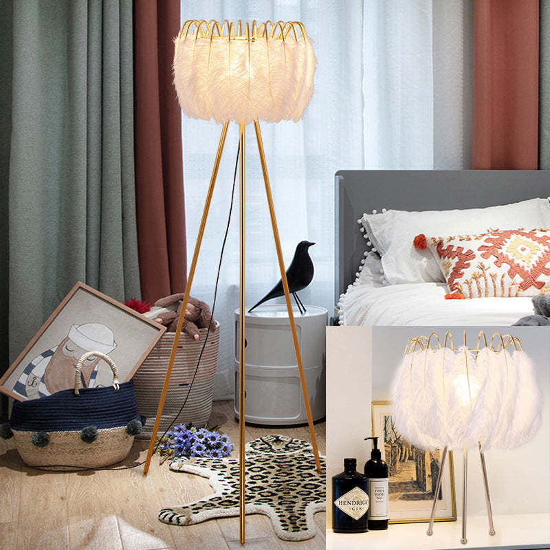 O'Moore Feather Floor Lamp in Bedroom Setting by Lassola