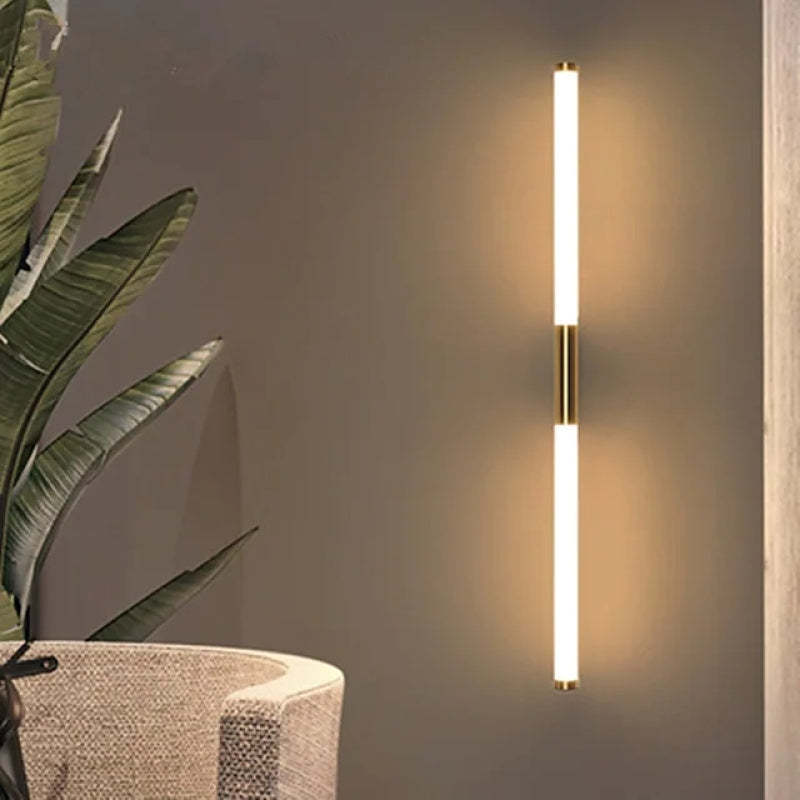 Leigh Linear Wall Lamp, modern lighting for living spaces.