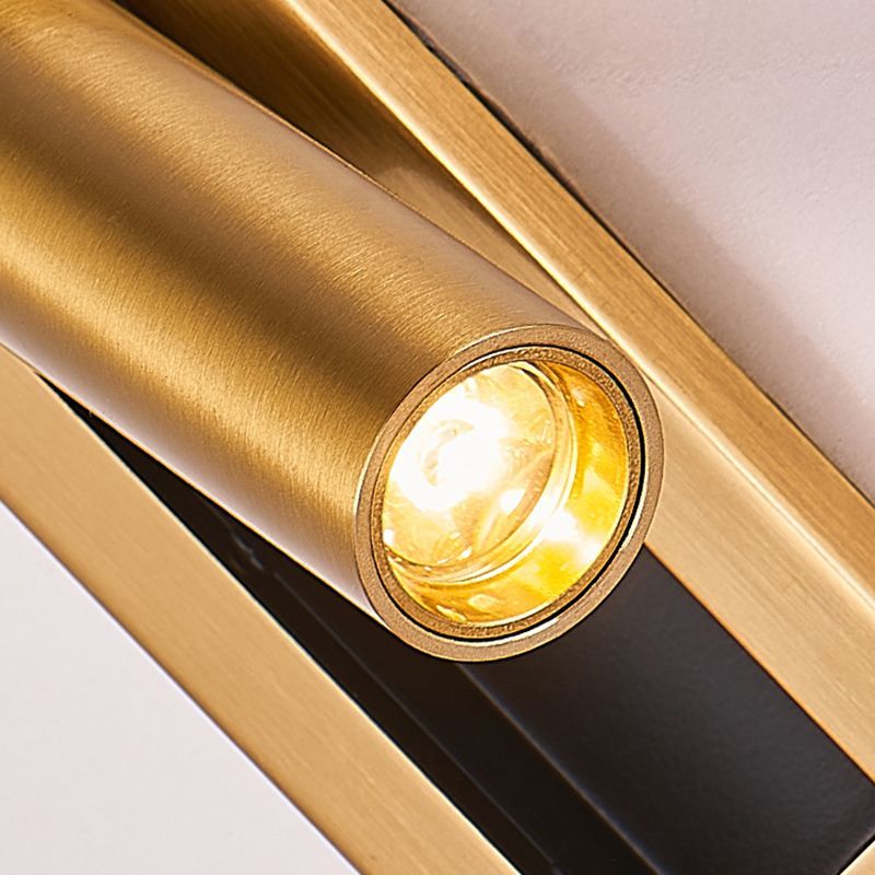 Orr gold metal wall lamp spotlight by Las Sola