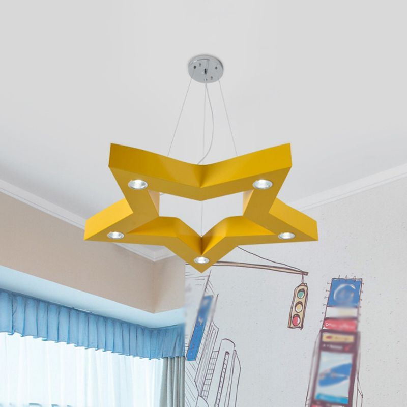 Yellow star pendant light in a kid's room, Minori lighting