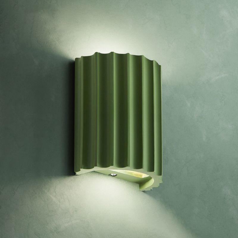 Green resin Orr wall lamp, modern design lighting