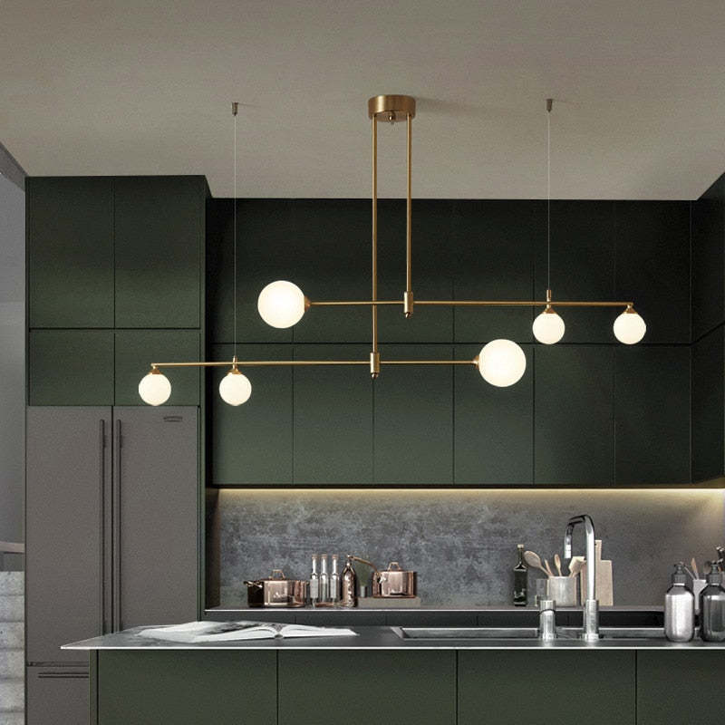 Modern gold pendant light in kitchen, Valentina style