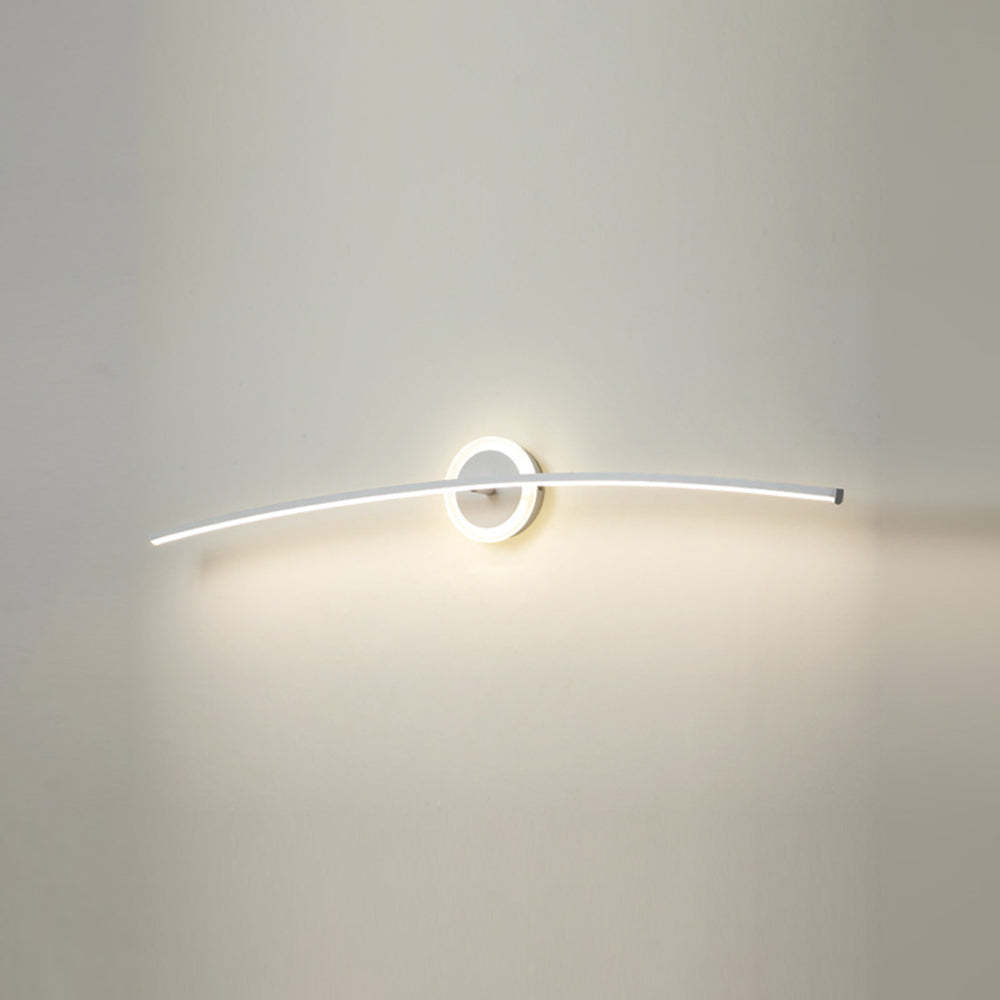 Leigh Modern Metal Wall Lamp - minimalist bathroom lighting