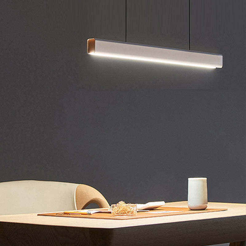 Edge Minimalist LED Pendant Light over dining table, Las Sola