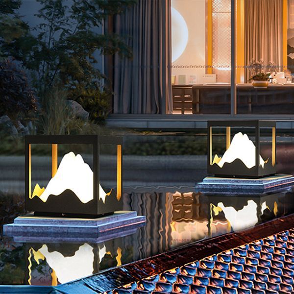 Riley mountain-shaped LED outdoor light