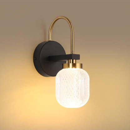 Modern wall lamp with acrylic shade | Las Sola