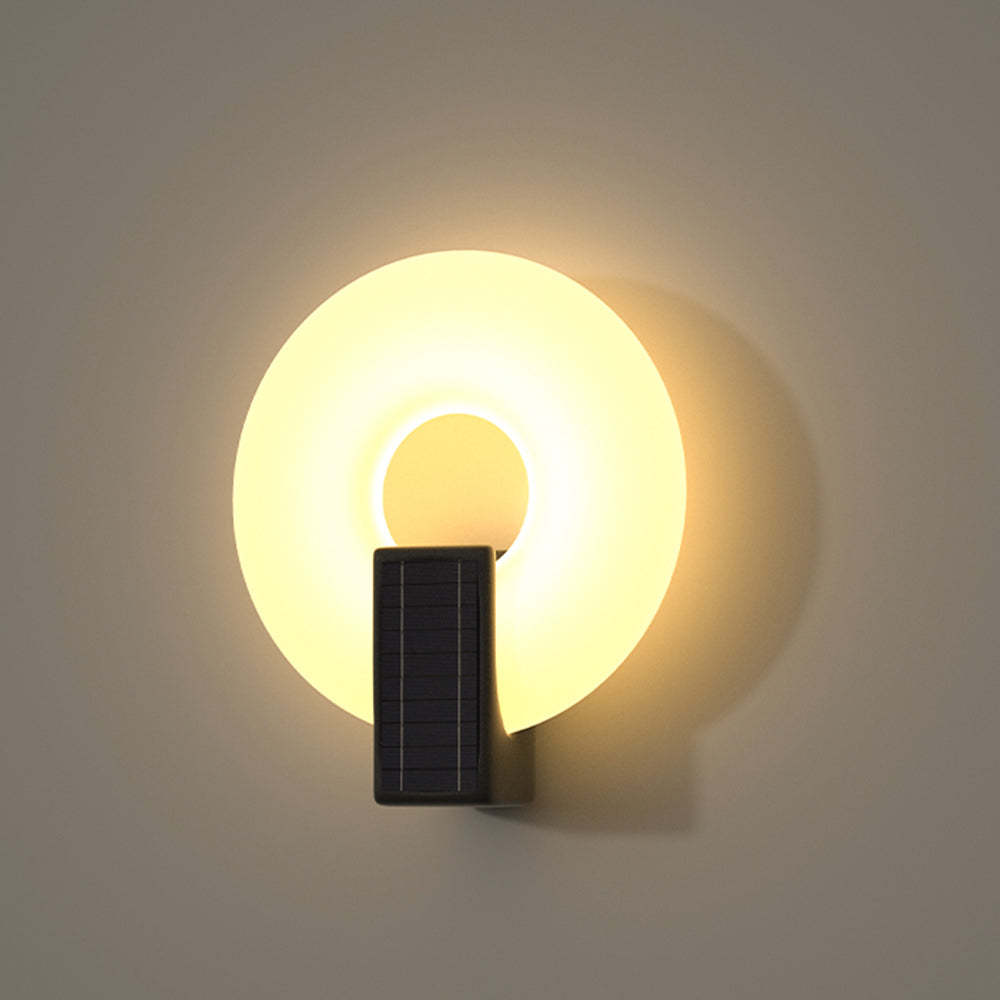 Modern solar outdoor wall lamp - Isaac model