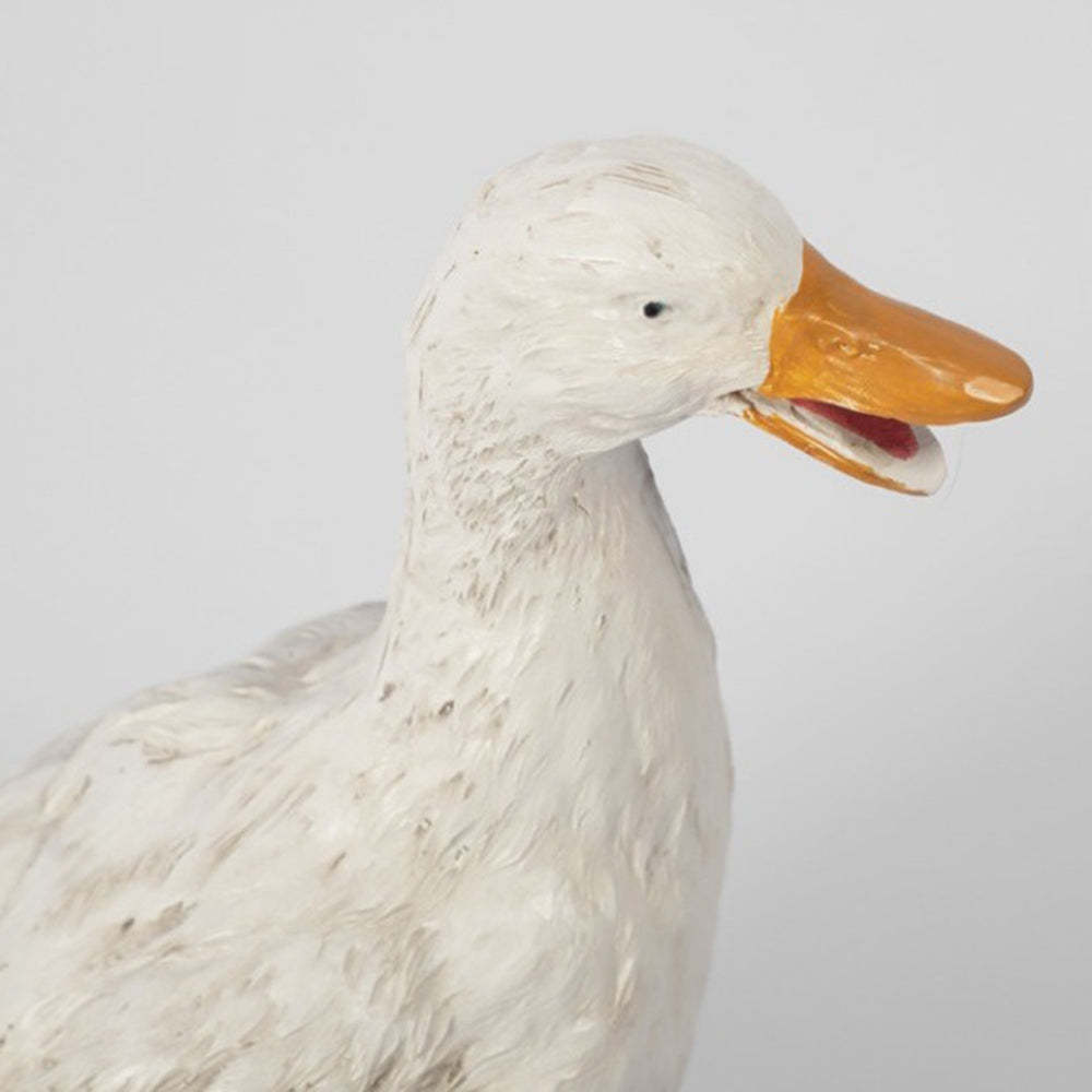 Resin Goose Garden Light Detail