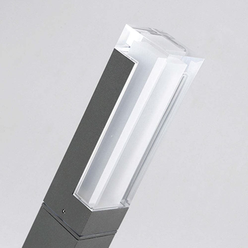 Pena Modern Outdoor Path Light Detail