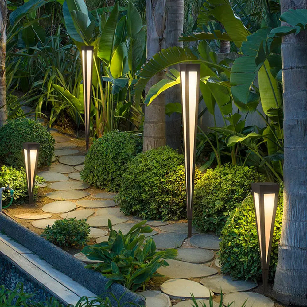 Outdoor garden path lighting with modern design